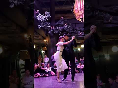  Andrés Molina  and  Natacha Lockwood  are  dancing  to  a  tango  by  Francisco Canaro  in  2023