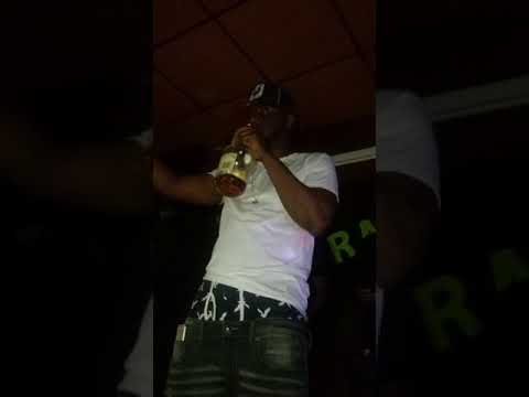 NitLiRit Feat.JuceeFroot and twan yae