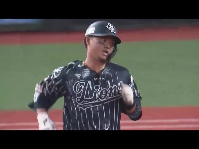 【7回裏】反撃の狼煙を上げる!! ライオンズ・佐藤龍世 ファンの待つレフトスタンドへソロHR!!  2024年8月24日 埼玉西武ライオンズ 対 東北楽天ゴールデンイーグルス