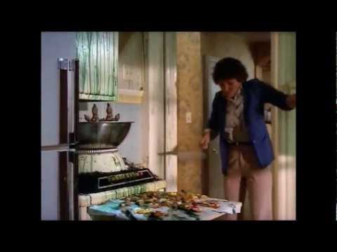 GREMLINS --- Mom vs Gremlins ( kitchen scene kills )