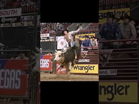 🇺🇲 J.w.Hart 🆚 playboy for 89 points. #agro #rodeo #farm #shorts #vaquejada #viral