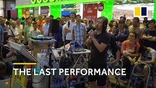 The last performance - Mong Kok pedestrian zone closes after 18 years