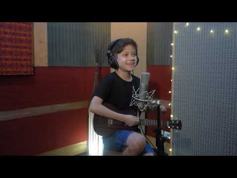 VidaMusik Kid's Ukelele - Mi faro - Papel Maché ft Evan Craft