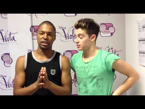 Saludos Samuel Nascimento y Ruggero Pasquarelli para o Brasil