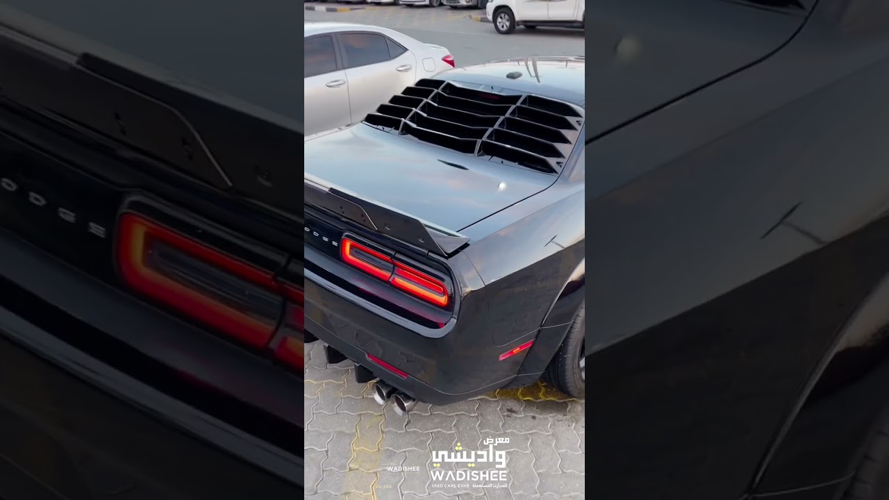 Dodge Challenger R/T CARBON FIBER video