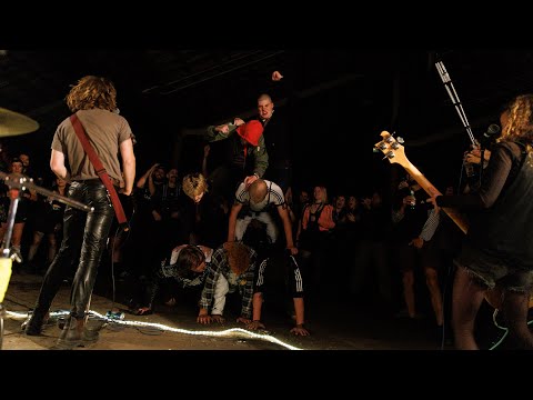 Punter 12/03/22     //photoyunist