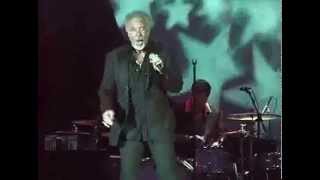 Tom Jones ~ 200 Pounds Of Heavenly Joy 2009~Live