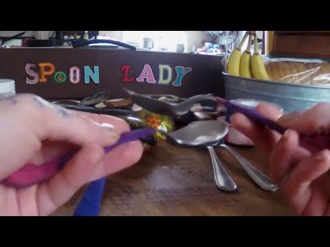 How to Play Spoons 2 - types of musical spoons (Spoon Lady)