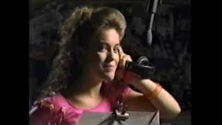 ALYSSA MILANO SINGING THE TEEN STEAM THEME SONG FOR HER VIDEO SHE MADE BACK IN 1988.