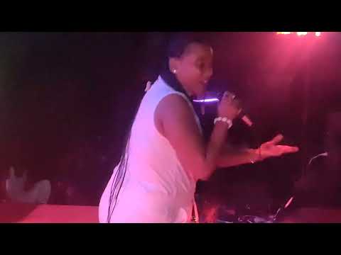 yamzy performance at Ay wullay the concert life in tallinding