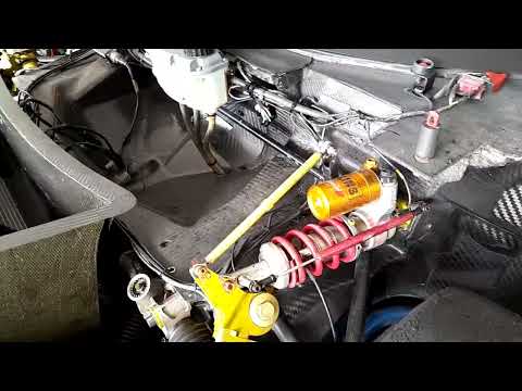 ALFA ROMEO 4C  V8   judd....