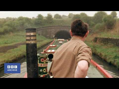 1970: BIRMINGHAM - The Venice of England? | Look Stranger | BBC Archive