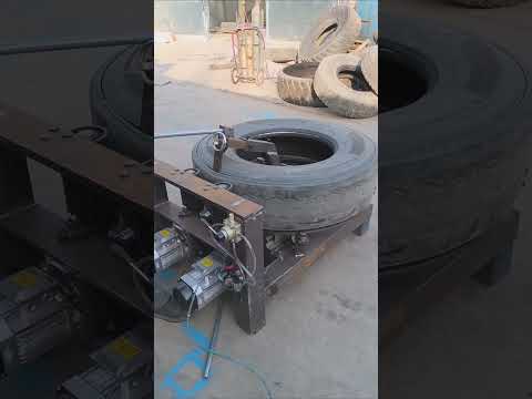 Various models and sizes of tire top cutters