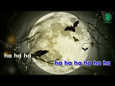 Tay trái chỉ trăng không haha karaoke