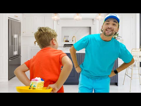 Kids learn to choose healthy food in the supermarket