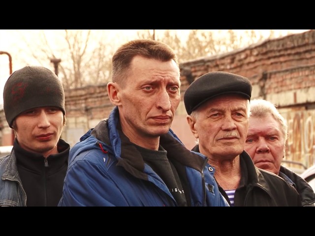 В гаражах холодно, у владельцев сдают нервы