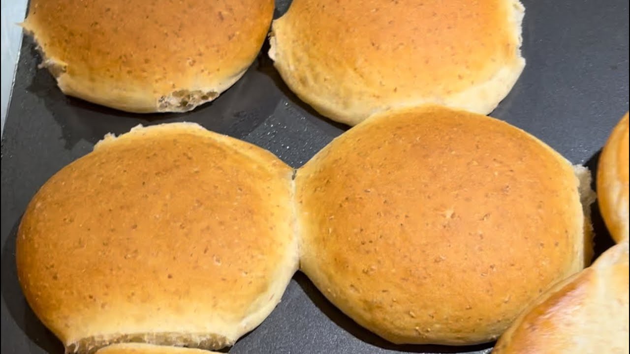 Wheat Bran Bread (Burger shape) | نان سبوس دار (همبرگری)