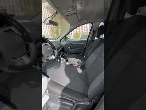 фото renault grand scenic iii 0