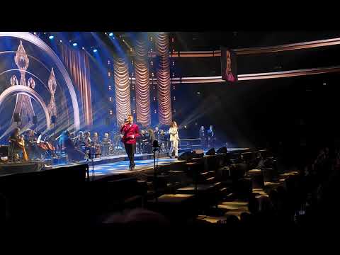 Jarkko Ahola & Waltteri Torikka - My Way (Nokia Arena)