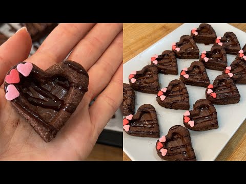 BISCOTTI A FORMA DI CUORE PER IL MIO RAGAZZO - Valentina Lattanzio