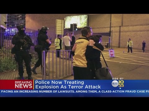 イギリスのアリアナ・グランデ・コンサートで群衆を揺さぶる爆発事故 (Explosion Rocks Crowd At Ariana Grande Concert In England)