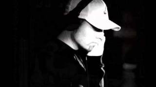 Monosylabik - DJ Shadow