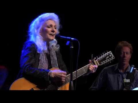 Judy Collins - "Open The Door" (eTown webisode #392)
