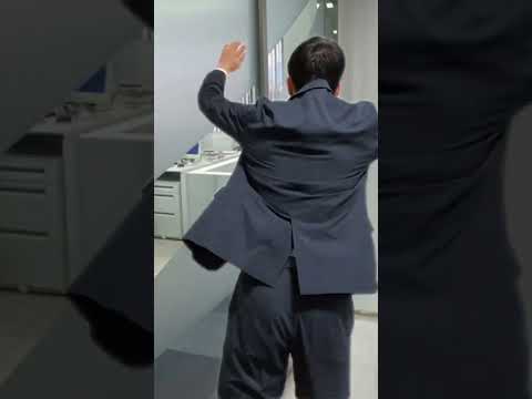 現代社会学科 デスクにカードキー忘れるの5回くらいやったことある笑