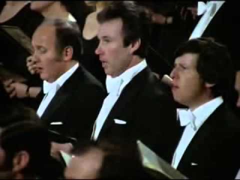 Ode à la joie 9è symphonie de Beethoven donnée par Bernstein