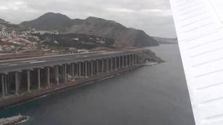 preview picture of video 'Tobago TB10 - Descolagem Aeroporto de Santa Cruz (LPMA)'