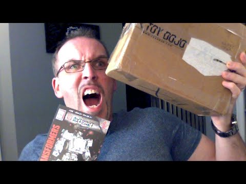 GotBot Goes Live: Siege Ratchet, Unboxing, Disappointing Transformers and the Youtube Announcement