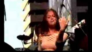 Bobby Edner &amp; Alexa Vega perform &quot;Heart Drive&quot; SK3D