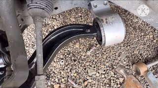 2011 Ford Flex: Clanking Noise Over Bumps & Unstable During Stop-and-Go — Diagnose and Fix