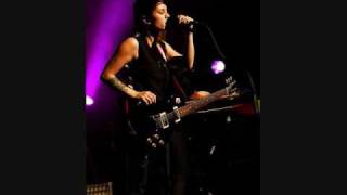 great live version of This Is Everything by Tegan and Sara