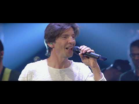 Clouseau - De Tegenpartij (ft. Metejoor) [Official Live Video]