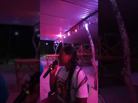 Nei Tetaake iaon tabiteuea. Neiei are rang kinaaki naba n ana band Tokaraetina