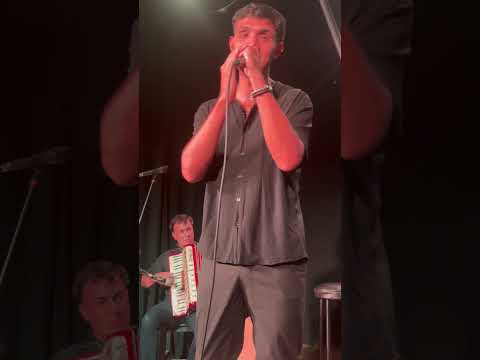 Actuación Esteban Albornoz en agrupación cultural victoria. #entrerios #argentina #musica #litoral