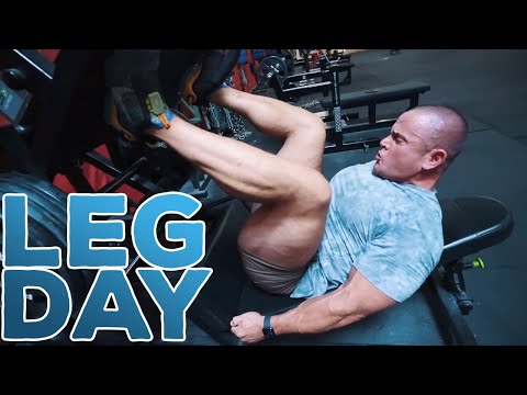 Leg Day Workout and a Photoshoot | Mark "Smelly" Bell