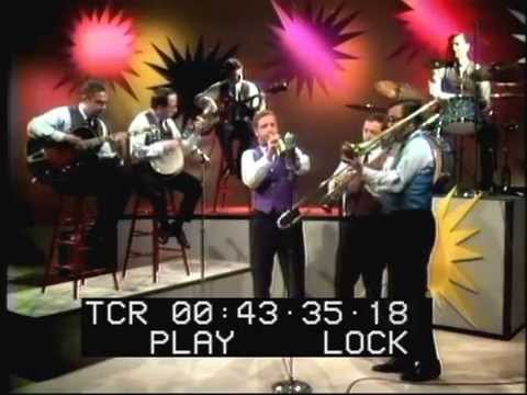 #10 Frank Hubbell and The Village Stompers @ The Mike Douglas Show 10/6/67