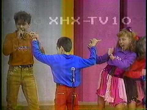 Una Chavita video