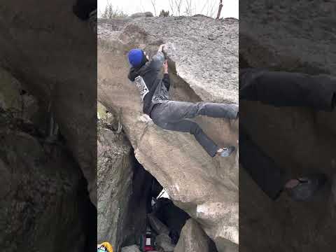 Vorpal Blade Stand V11/8A - Goldmine, ON