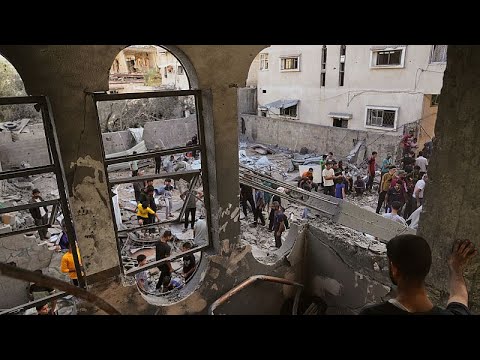 Seventeen killed in Israeli strikes across Gaza as pressure for ceasefire grows