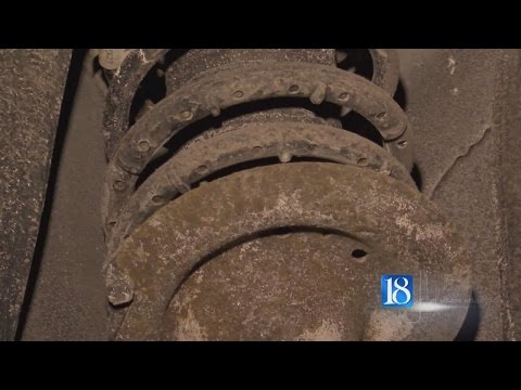 How to avoid ice melt from damaging cars