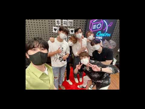 2PM SHOW LOVE TO YOUNG K AT DAY6 KISS THE RADIO ❤😭