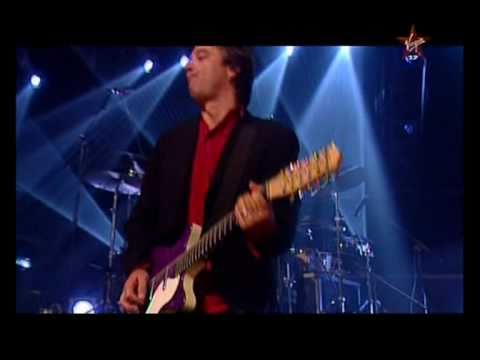 R.E.M. at the BBC Studio, London, UK 2008 (Part 7/8)