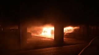 Vier bewoners naar ziekenhuis na brand onder wooncomplex Uithoorn
