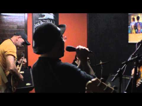 Kadeira Eletrika versão Neil Young