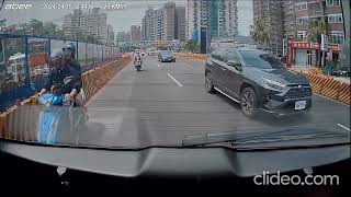 [問題] 車禍擦撞請教