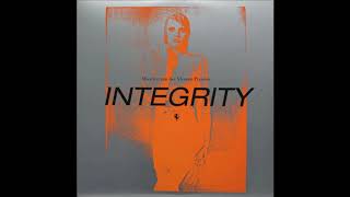 Maarten van der Vleuten Presents Integrity - Cedarwood