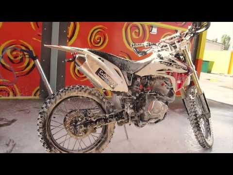 Мойка мотоцикла! Чистый эндурик, клево))) Kayo 250